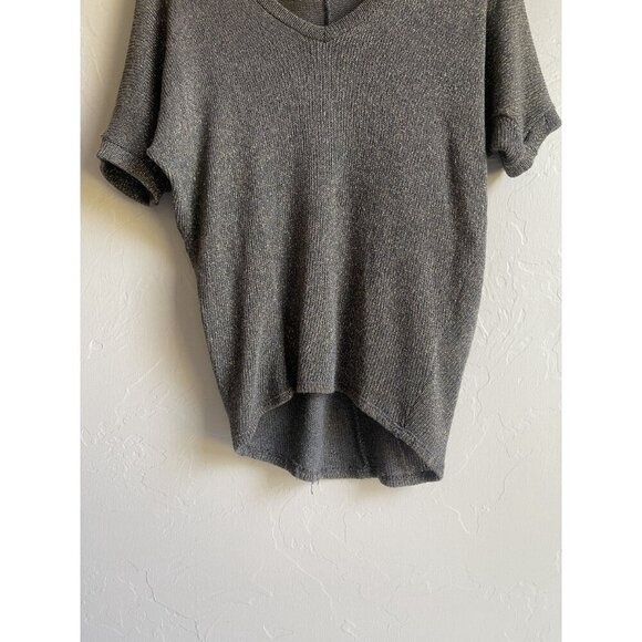 Alya Size Medium Gray Gold Shimmer Metallic Cotton Blend V-Neck Short Sleeve Kni - Picture 7 of 7